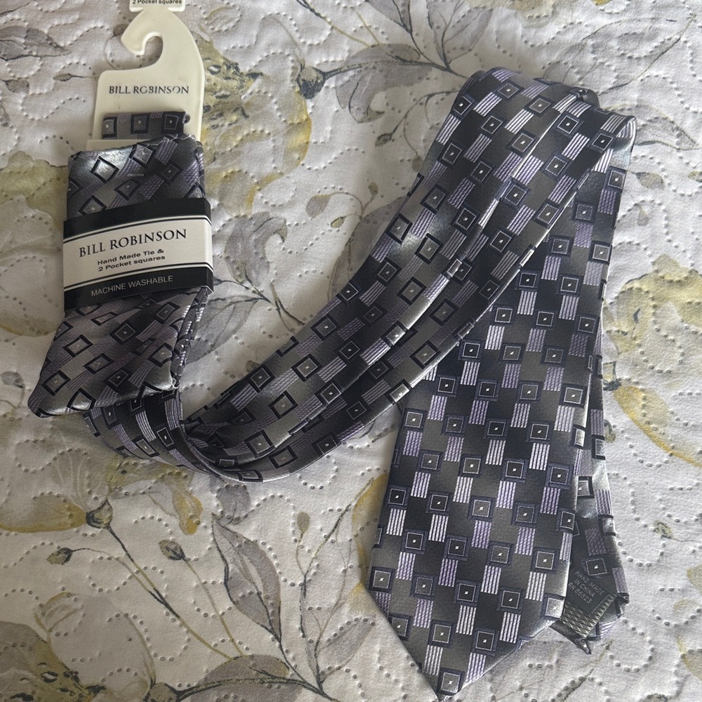 Bill Robinson Geometric Patterned Tie